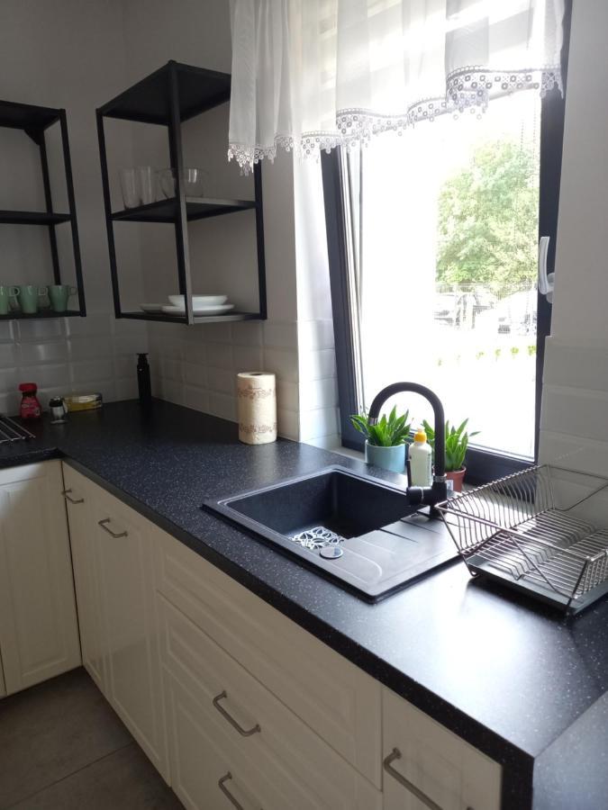 Apartament Przy Obozie Auschwitz Buitenkant foto