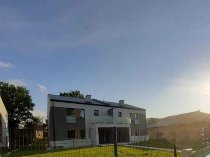 Apartament Przy Obozie Auschwitz Buitenkant foto